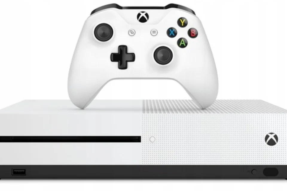 Zmień swoją konfigurację gier dzięki tym intuicyjnym Konsola Xbox OneS konsola Xbox One